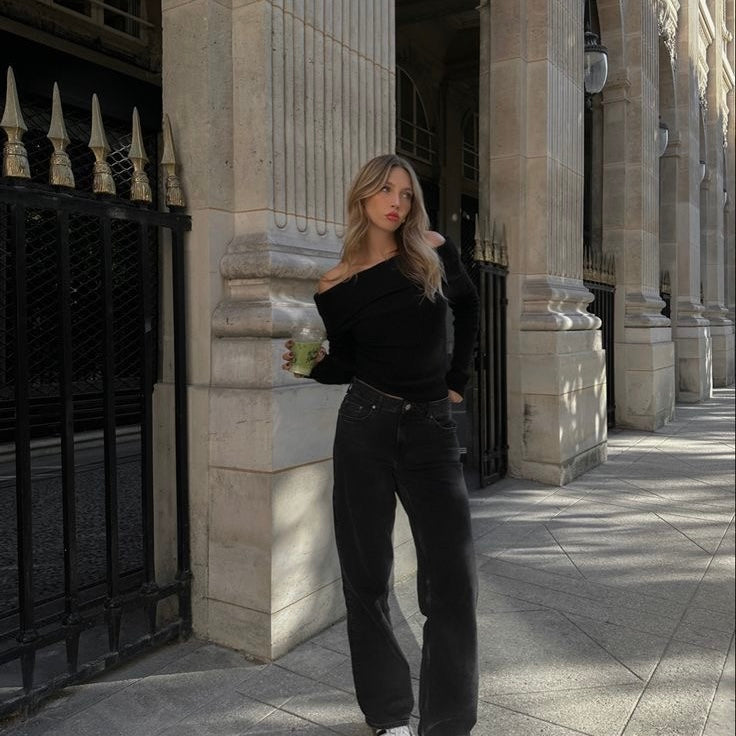 "Swiss" off the shoulder sweater
